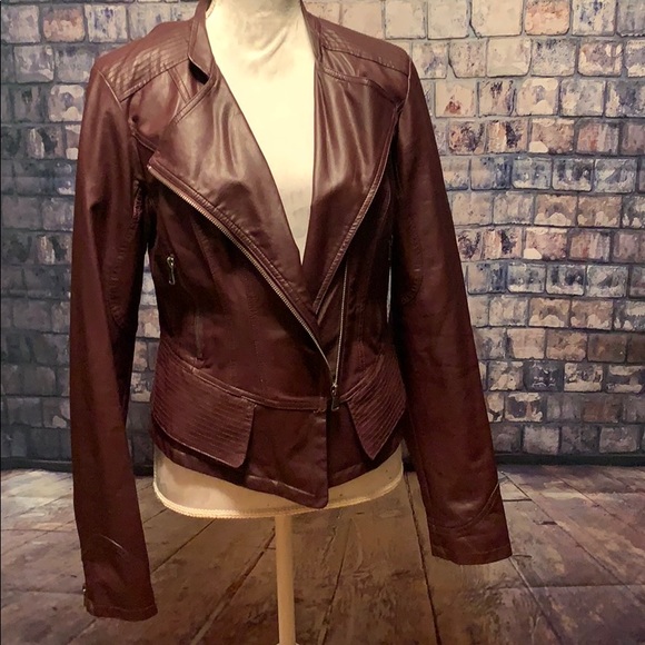 Maurices Jackets & Blazers - ✨MAURICES LARGE DARK PLUMISH BURGUNDY JACKET ✨